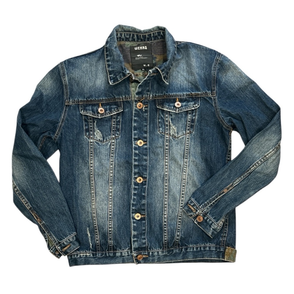 WENNA Women’s Distressed Camo Accented Jean‎ Jacket - Size XL